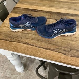 Mens ASICS Running shoes